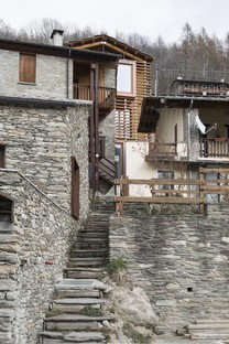 Mizoun de la Villo in Ostana und die Sanierung eines Dorfes
