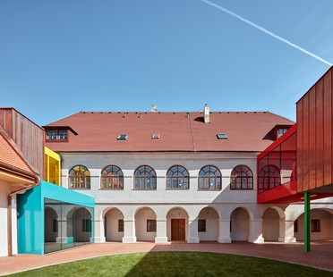 Public Atelier+FUUZE: Ausbau der Vřesovice-Schule