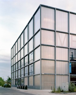 Xaveer De Geyter Architects: 195 Melopee School in Gent
