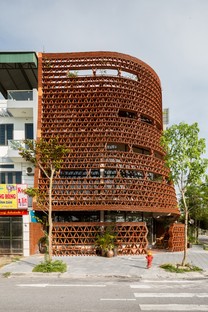 H&P Architects: Ngói space in Hanoi, Vietnam
