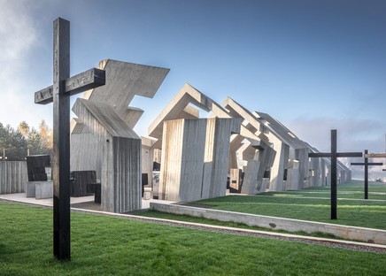 Nizio Design International: Mausoleum des Martyriums in Michniów
