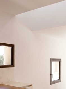 Noname Studio: Villa im Olivenhain in Carovigno, Brindisi
