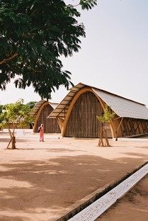Dawoffice: Kamanar-Sekundarschule in Thionck Essyl, Senegal
