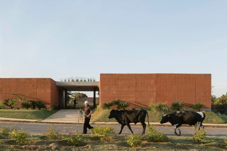 Equipo de Arquitectura: Kindertagesstätte in Villeta, Paraguay
