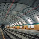 Angelo Mangiarotti, Zwei Bahnhöfe der Untergrundbahn in Mailand: Venezia und Repubblica