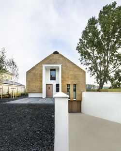 Nachhaltige Architektur. Ein Strohhaus