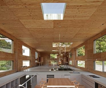 UID architects: Nest, der Wald als Haus
