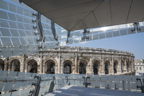 Das Musée de la Romanité von Elizabeth De Portzamparc in Nimes und seine Fassade aus siebbedrucktem Glas

