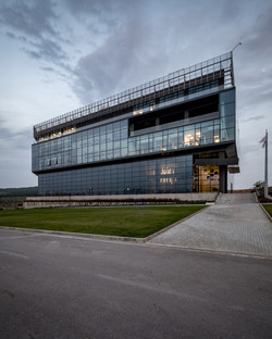Glas und Zement für das Forschungs- und Entwicklungszentrum Kordsa in Istanbul
