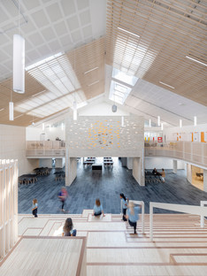 Eine Schule aus Holz von CF Møller
