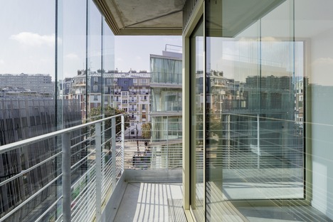 Sozialwohnungen aus Glas und Beton von Atelier Kempe Thill
