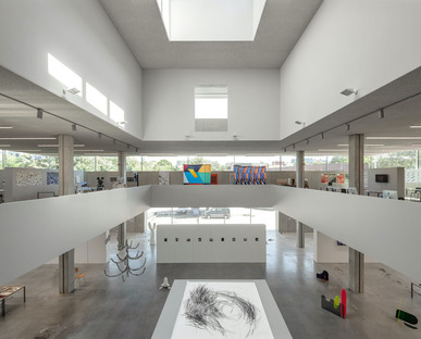 Kunstschule aus Beton in Antwerpen von Atelier Kempe Thill
