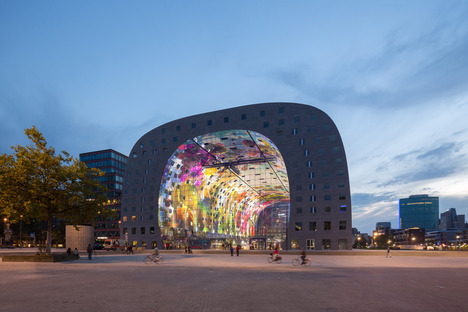 <strong>ONSTAGE: INTERVIEW MIT MVRDV</strong><br />
