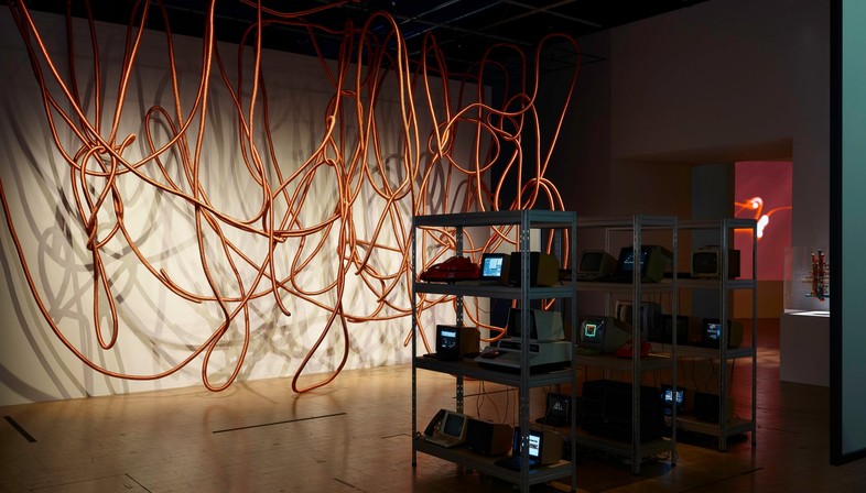Im Netzwerk oder in der Falle? Die Künstler antworten im Centre Pompidou 

