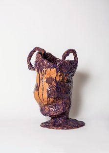Irene Biolchini: “Ich erzähle die miteinander verbundenen Schicksale von Kunst und Keramik”

